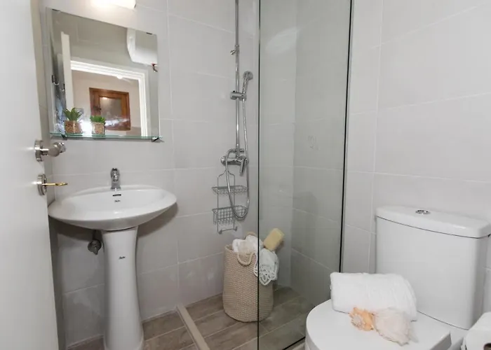 Kamaraki Old Town 6 شقة ريثيمنو